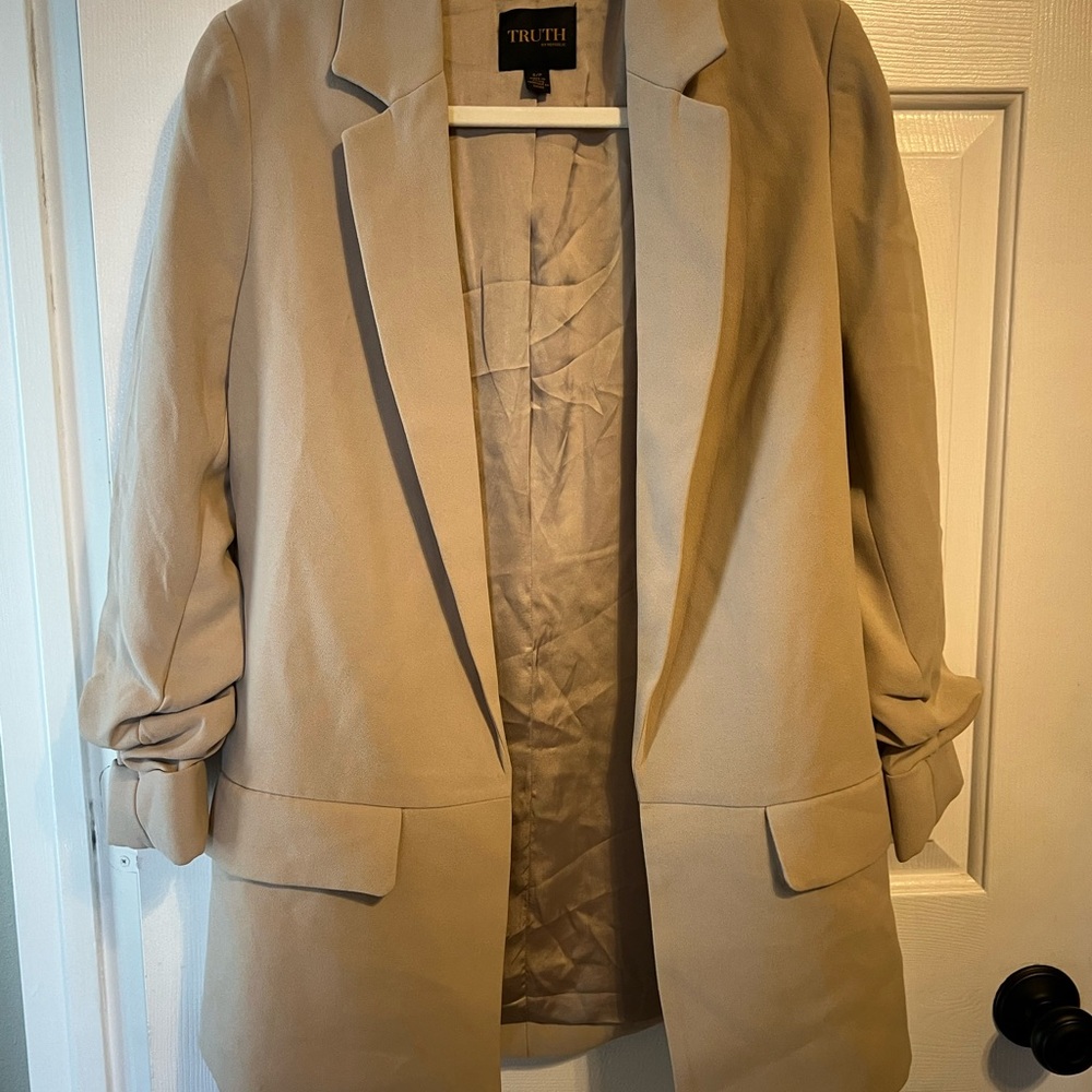 Truth Women's Classic Beige Blazer